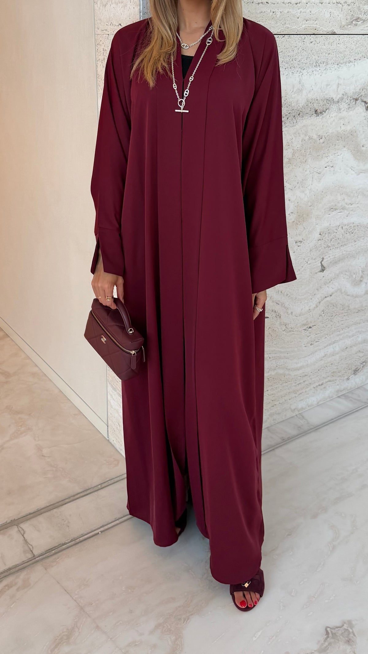 Noor Abaya